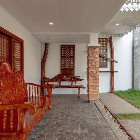 Zen Rooms Casa Lorenzo ليغاسبي المظهر الخارجي الصورة