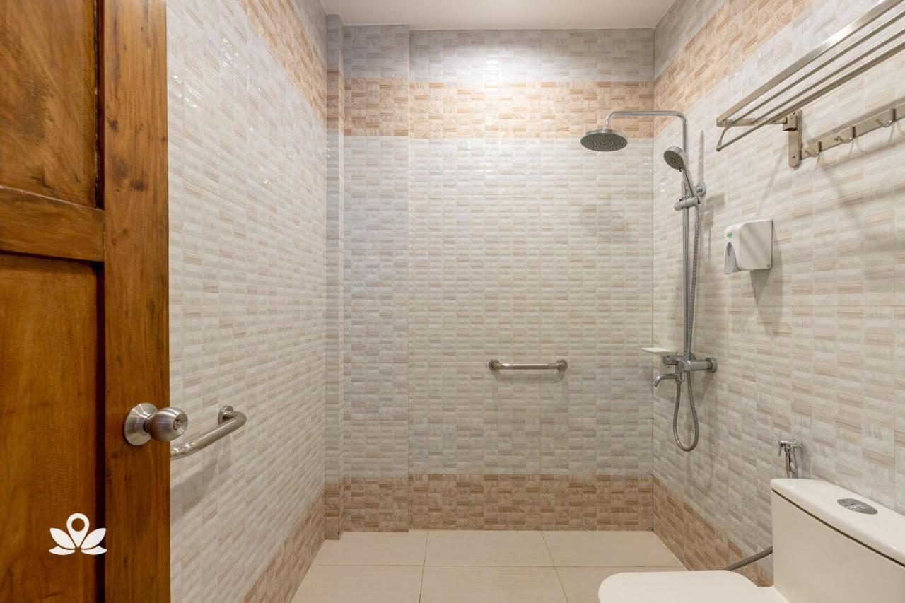 Zen Rooms Casa Lorenzo ليغاسبي المظهر الخارجي الصورة