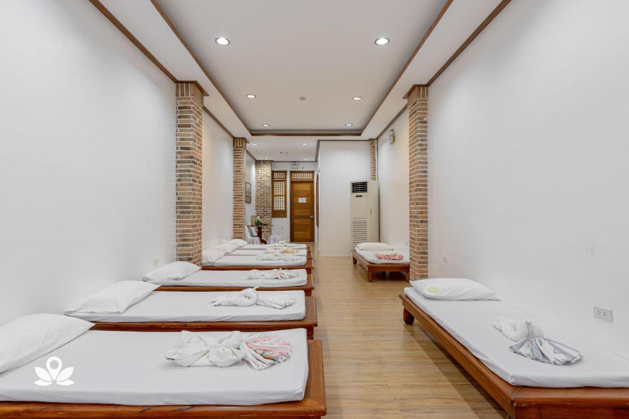 Zen Rooms Casa Lorenzo ليغاسبي المظهر الخارجي الصورة