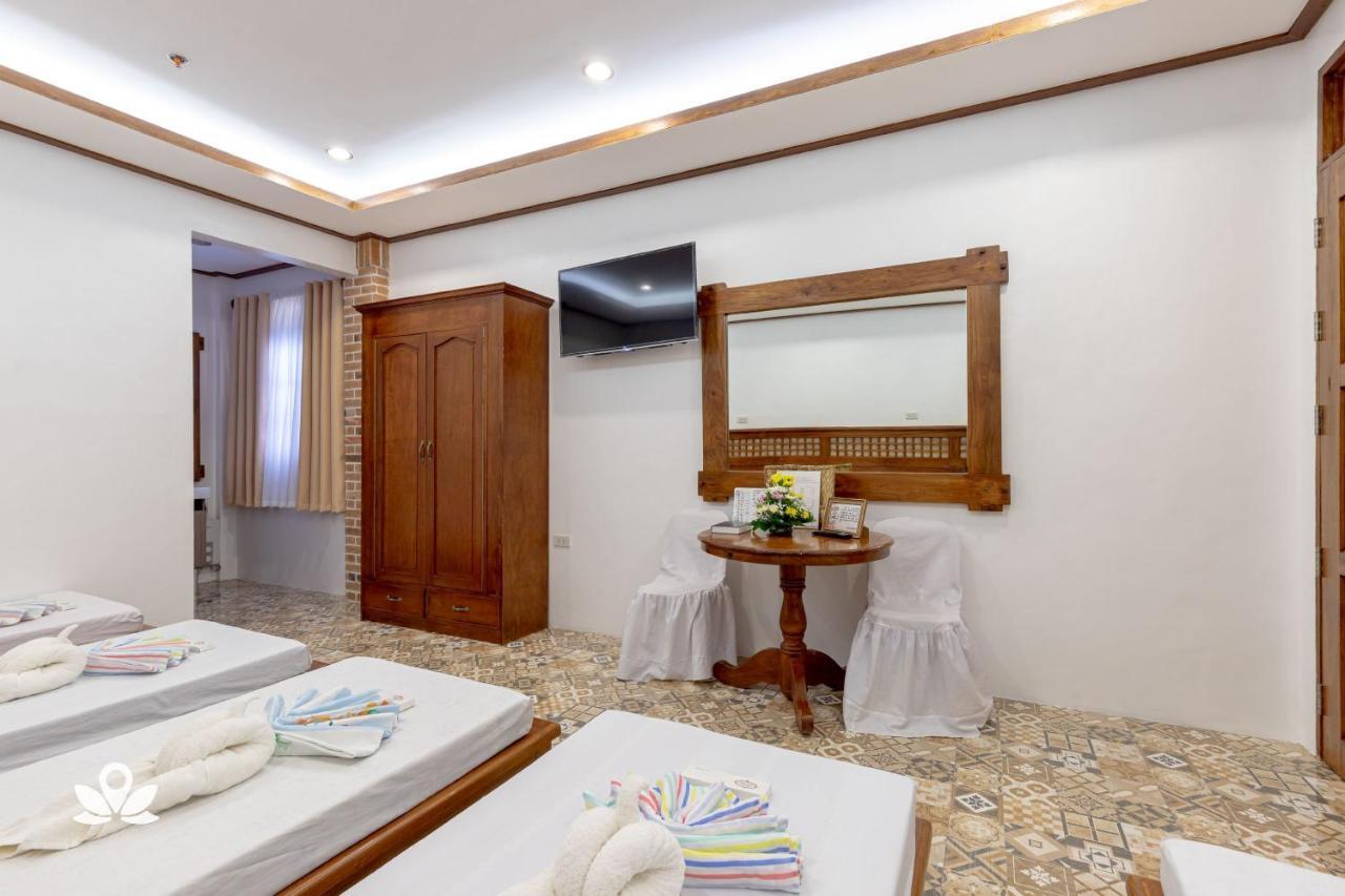 Zen Rooms Casa Lorenzo ليغاسبي المظهر الخارجي الصورة